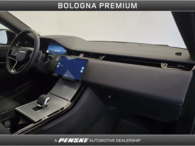 Land Rover Range Rover Evoque view 14