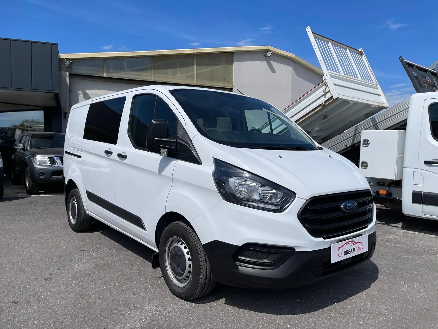 Ford Transit Custom Ford Transit Custom 2.0 TDCI Ambiente 105 hp Weiß - 1