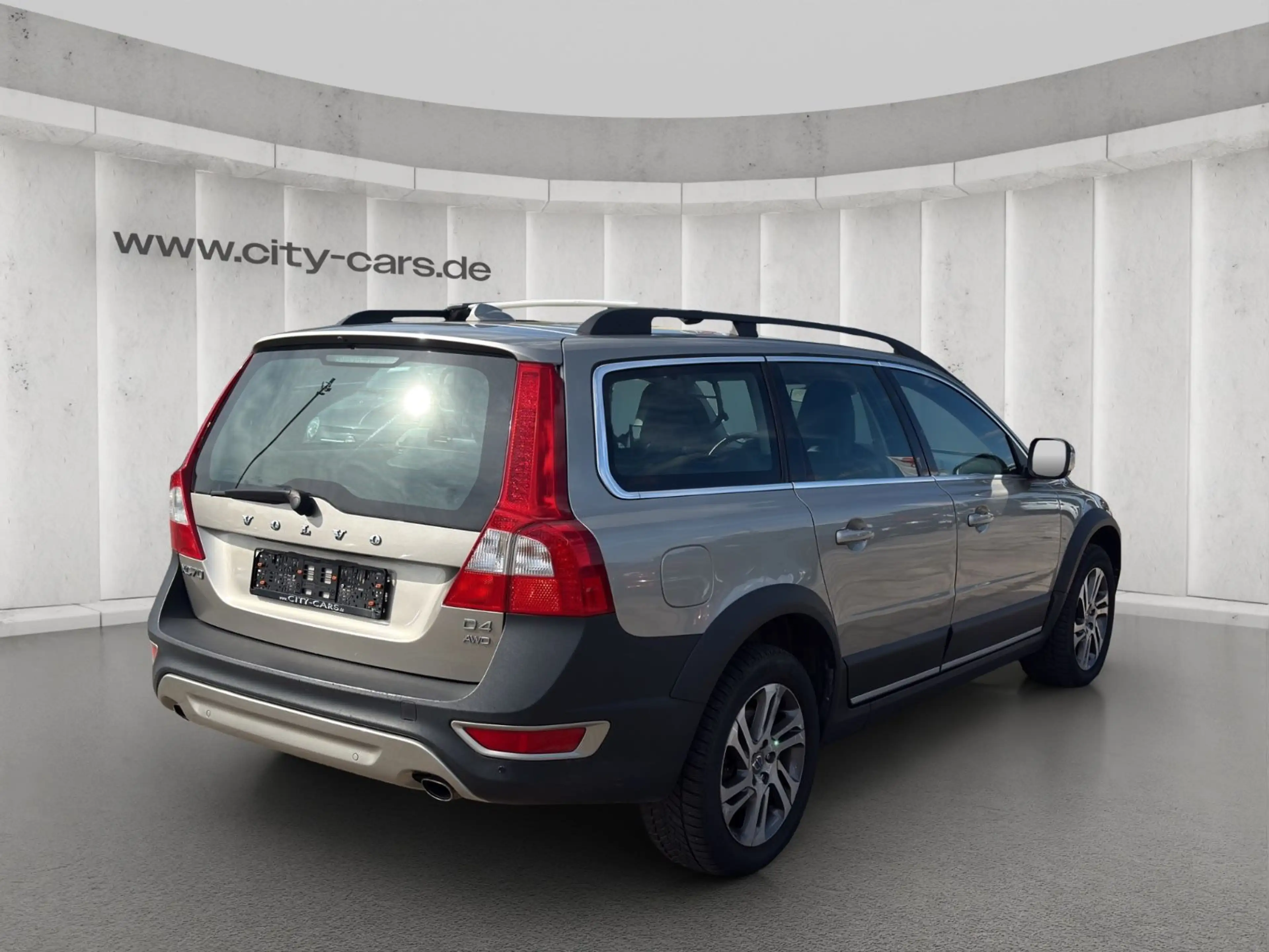 Volvo XC70 Momentum AWD*Automatik*Leder*Navi — photo 6