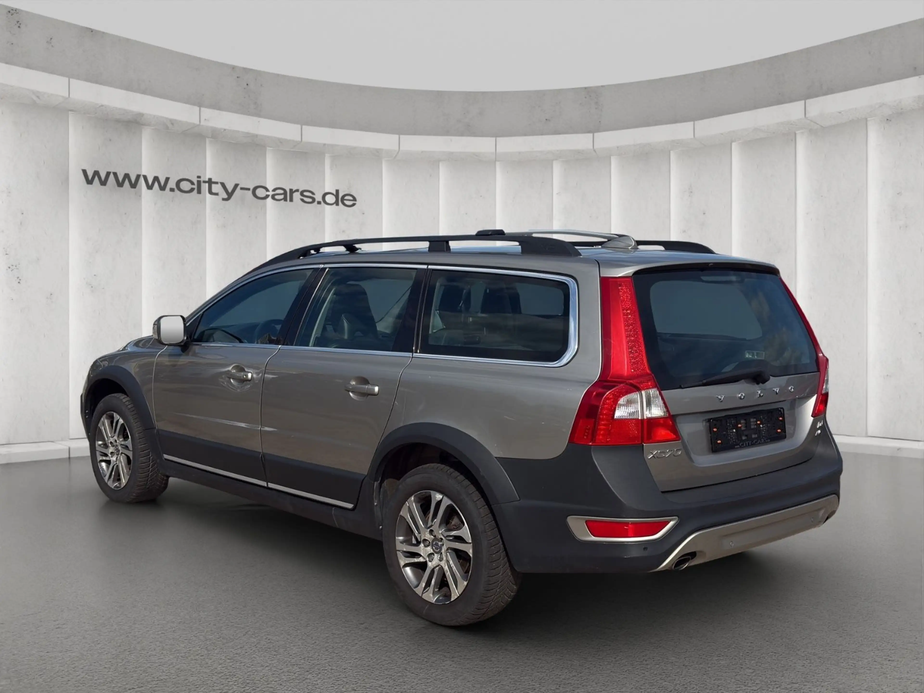 Volvo XC70 Momentum AWD*Automatik*Leder*Navi — photo 4