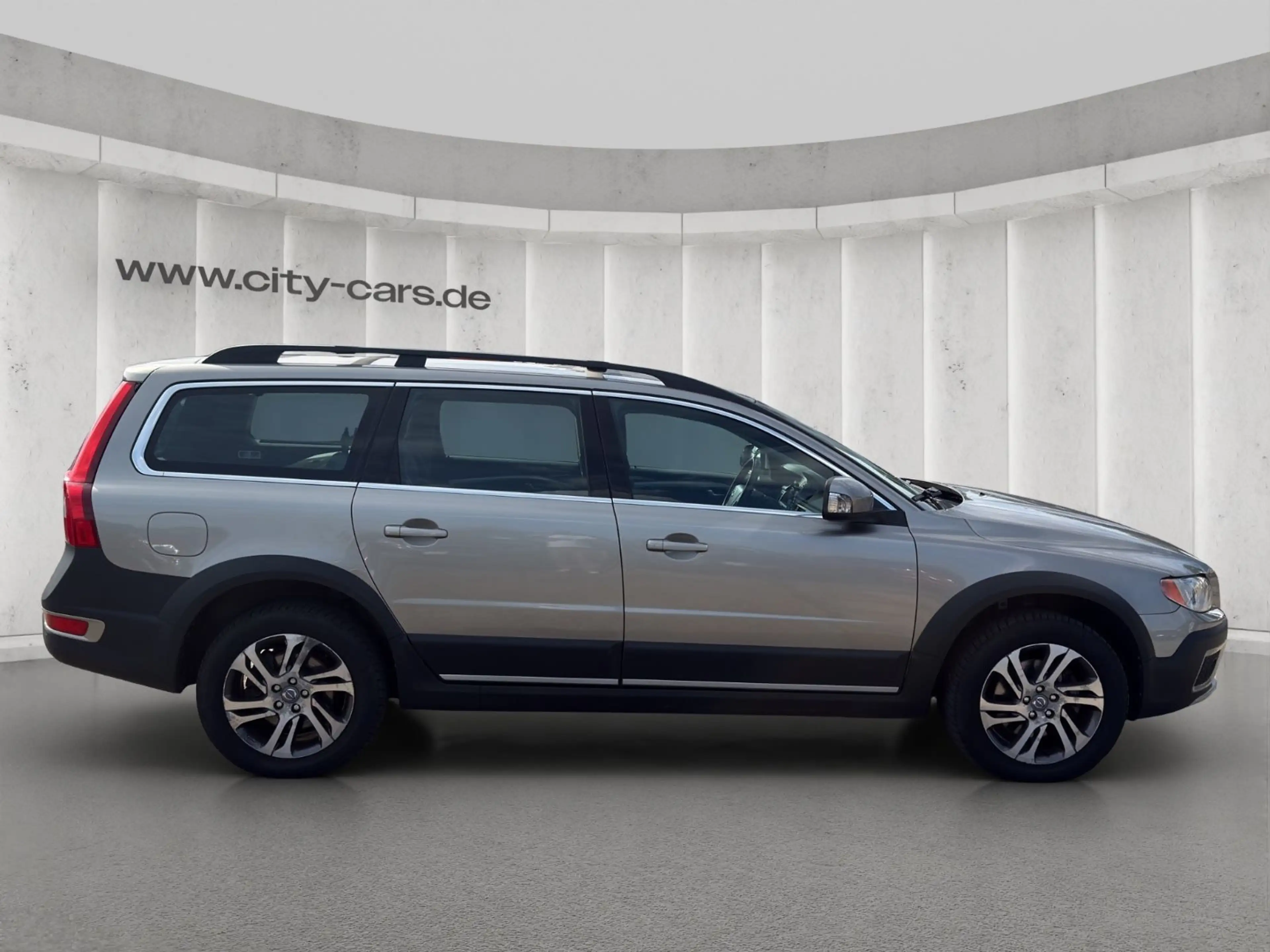 Volvo XC70 Momentum AWD*Automatik*Leder*Navi — photo 7