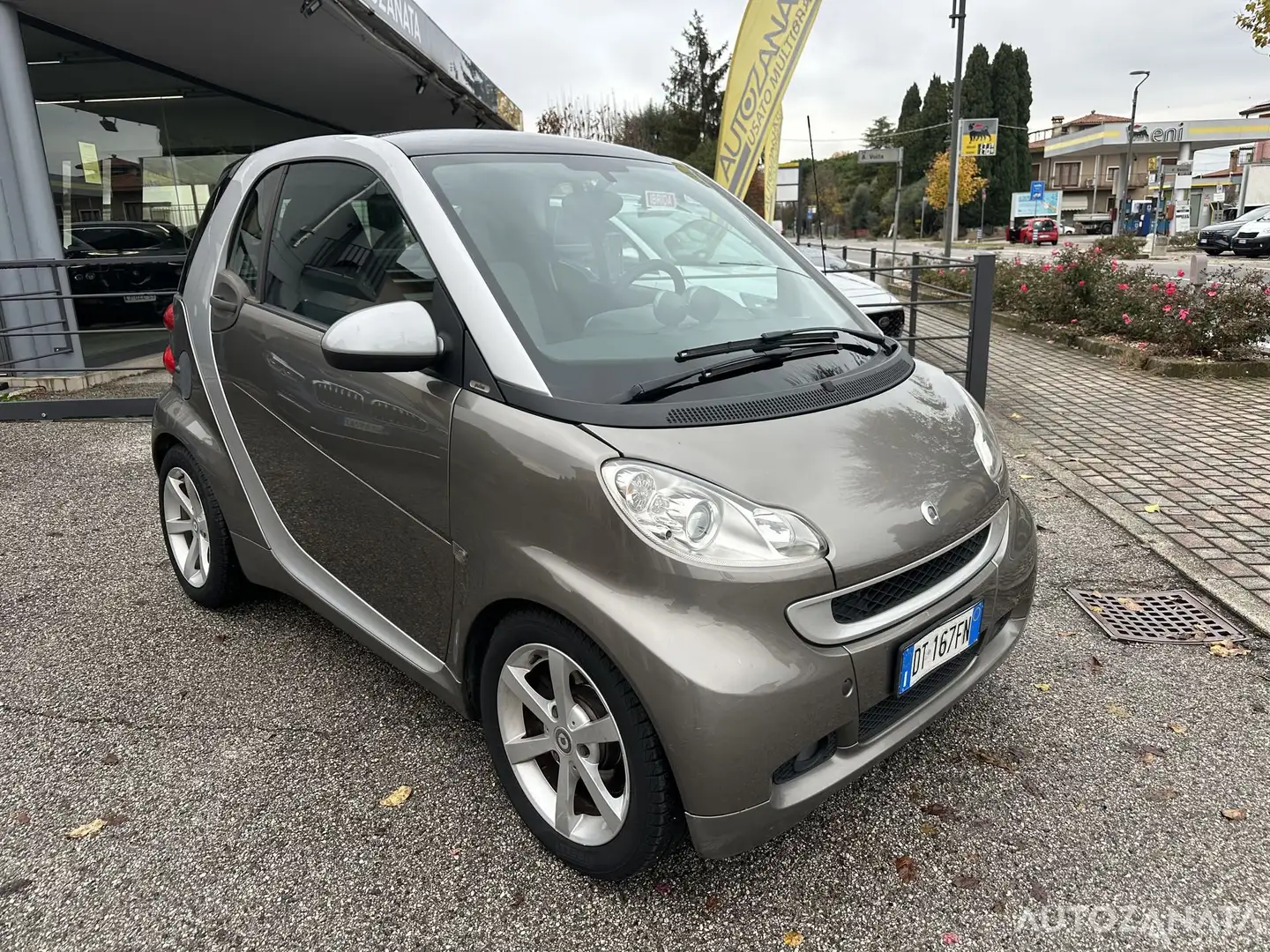 smart forTwo 1.0 71cv MHD coupé pulse Beige - 2