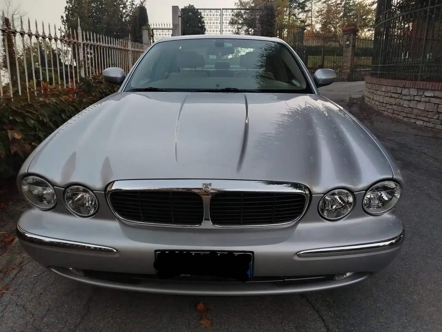 Jaguar XJ6 3.0 V6 - 1