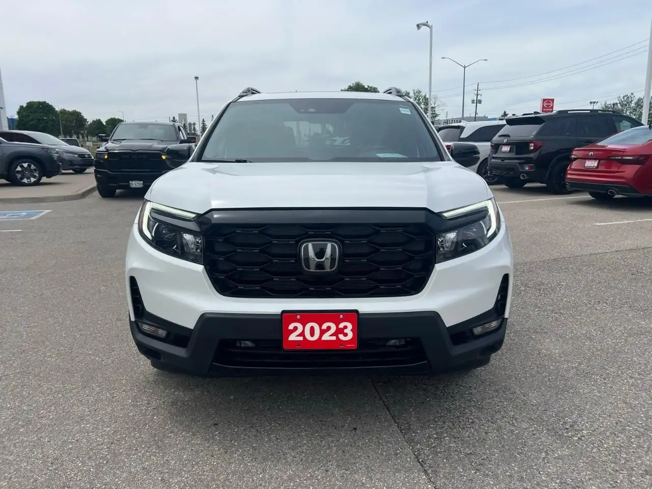 Honda Passport снимка Honda Passport