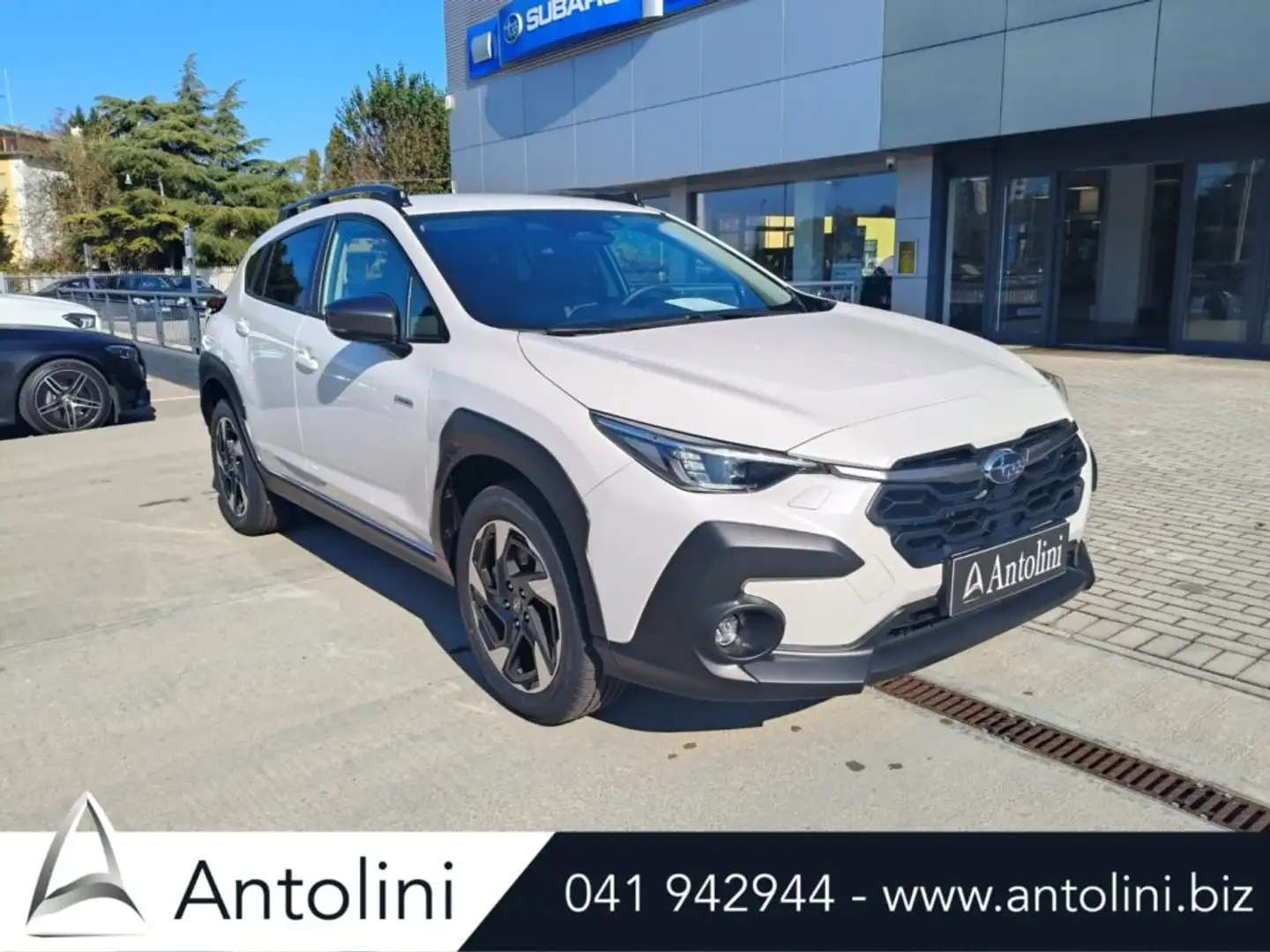 Subaru Crosstrek 2.0i e-Boxer MHEV CVT Style Xtra "PRONTA CONSEGNA" Grigio - 2