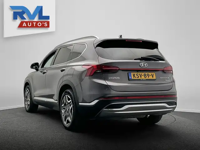 Hyundai Santa FE view 3