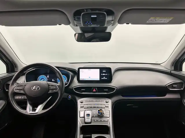 Hyundai Santa FE view 2