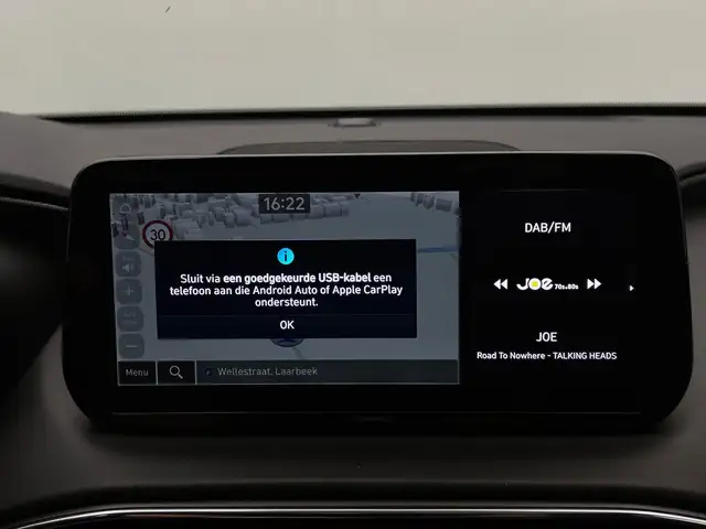 Hyundai Santa FE view 16