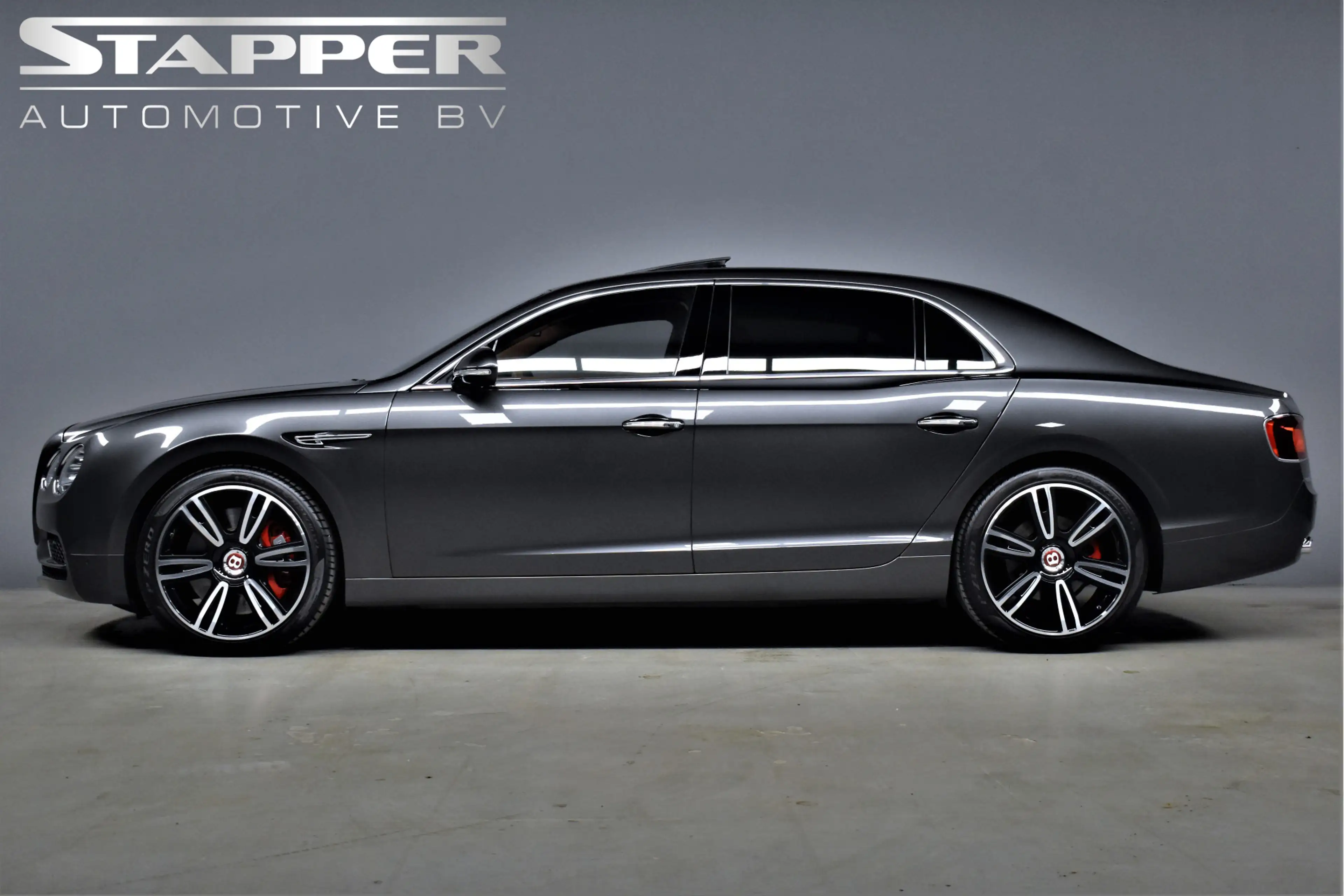 Bentley Flying Spur 4.0 V8 S 528pk Mulliner Dealer-OH Pano/Naim/Keyles — photo 7