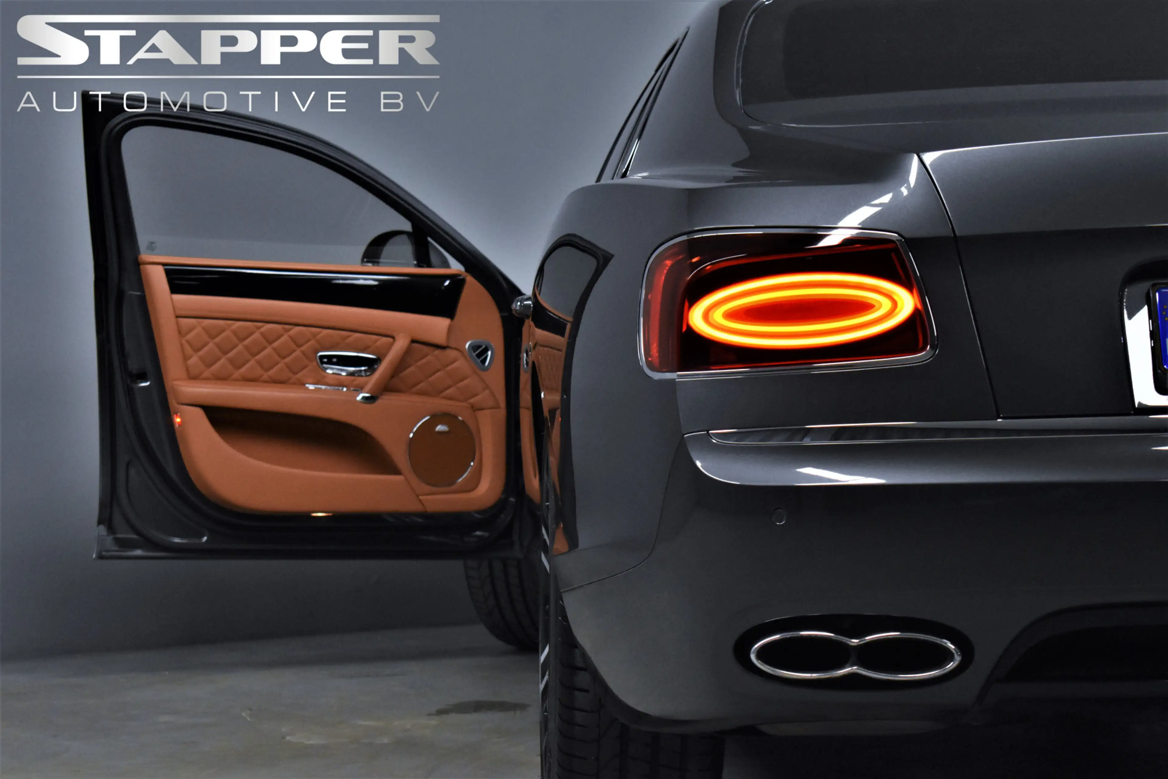 Bentley Flying Spur 4.0 V8 S 528pk Mulliner Dealer-OH Pano/Naim/Keyles — photo 11