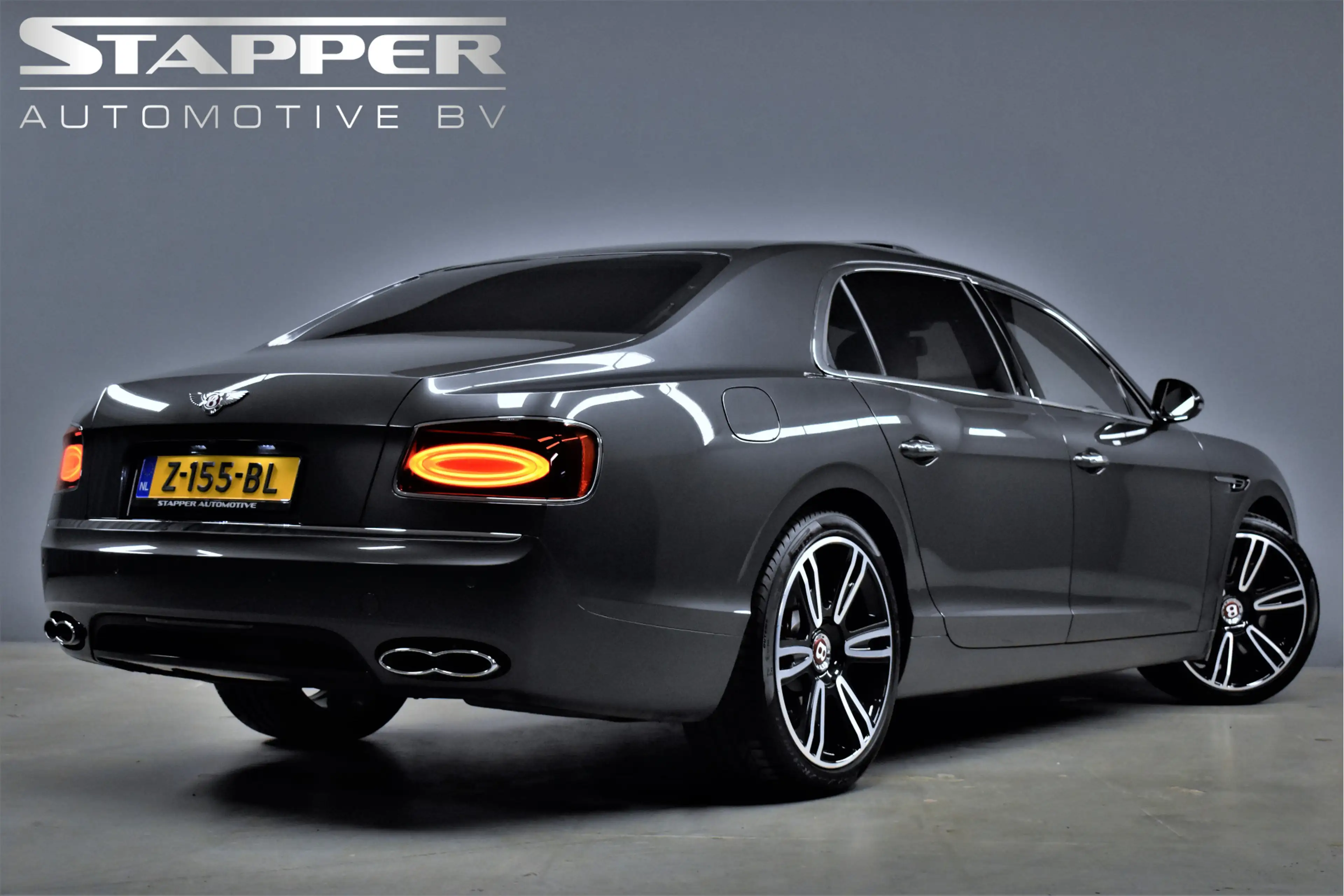Bentley Flying Spur 4.0 V8 S 528pk Mulliner Dealer-OH Pano/Naim/Keyles — photo 10