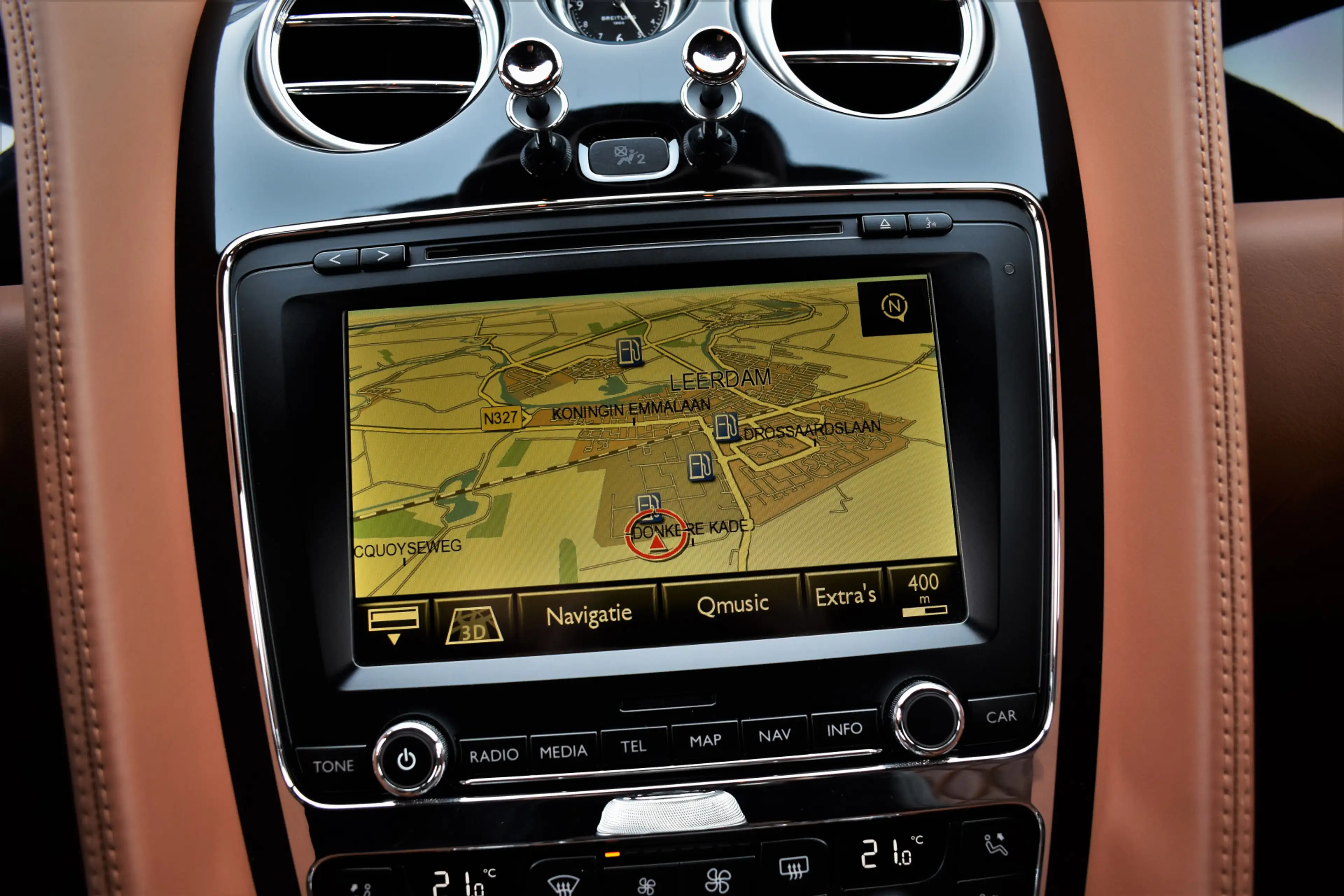 Bentley Flying Spur 4.0 V8 S 528pk Mulliner Dealer-OH Pano/Naim/Keyles — photo 25