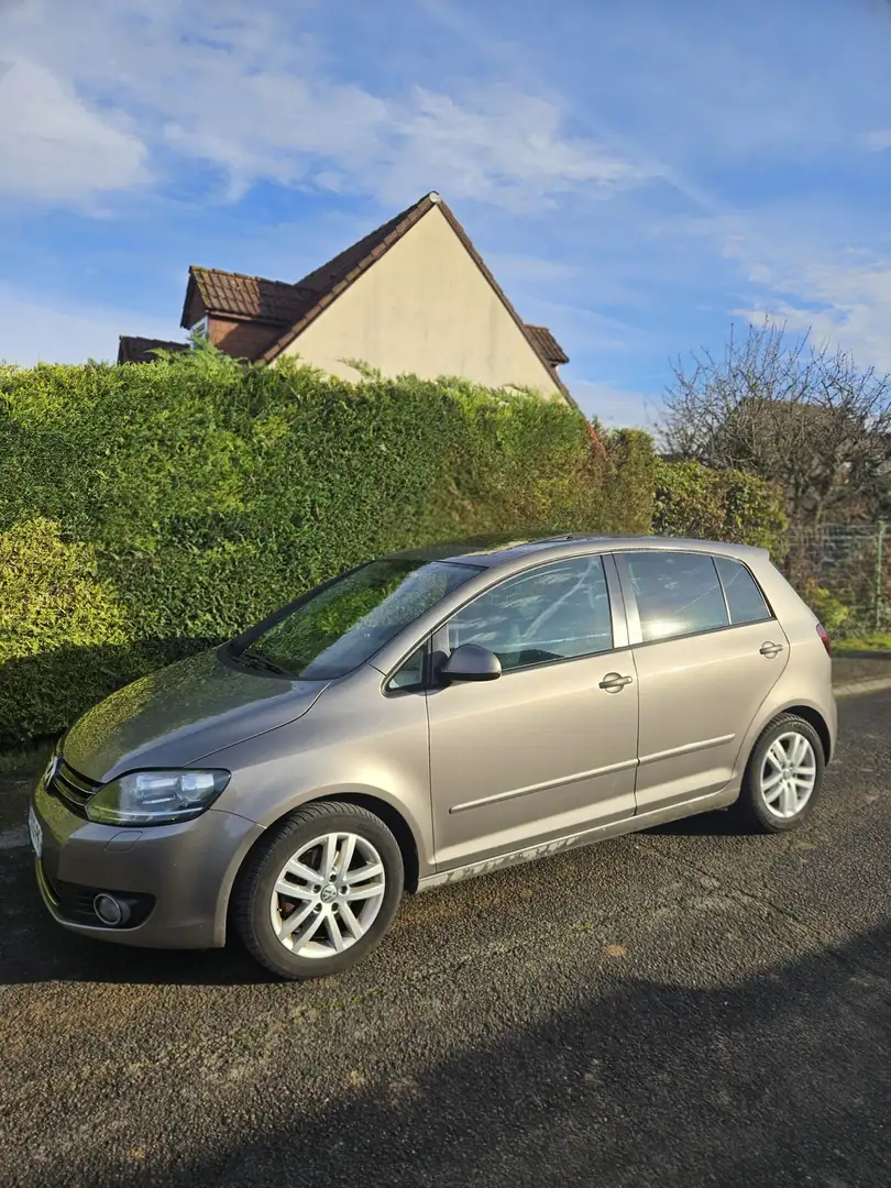 Volkswagen Golf Plus 2.0 TDI 140 FAP Carat DSG6 - 1