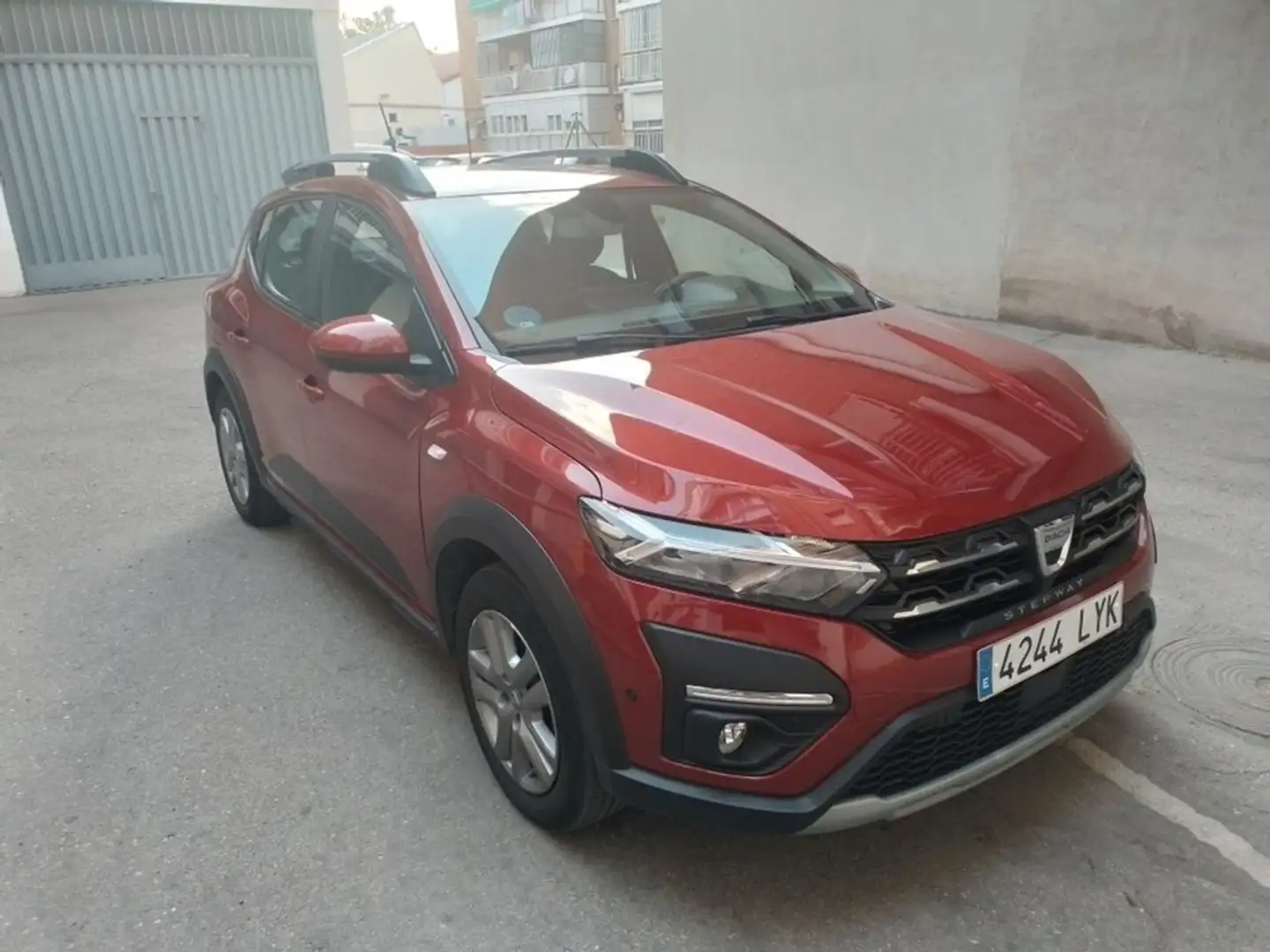 Dacia Sandero Stepway Comfort Rood - 1