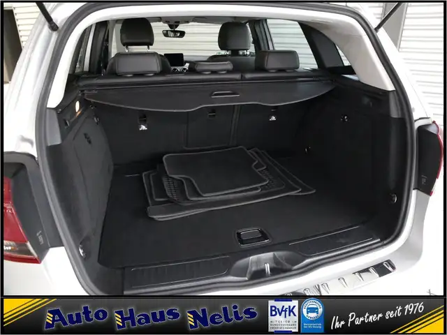 Mercedes-Benz B-Class view 20