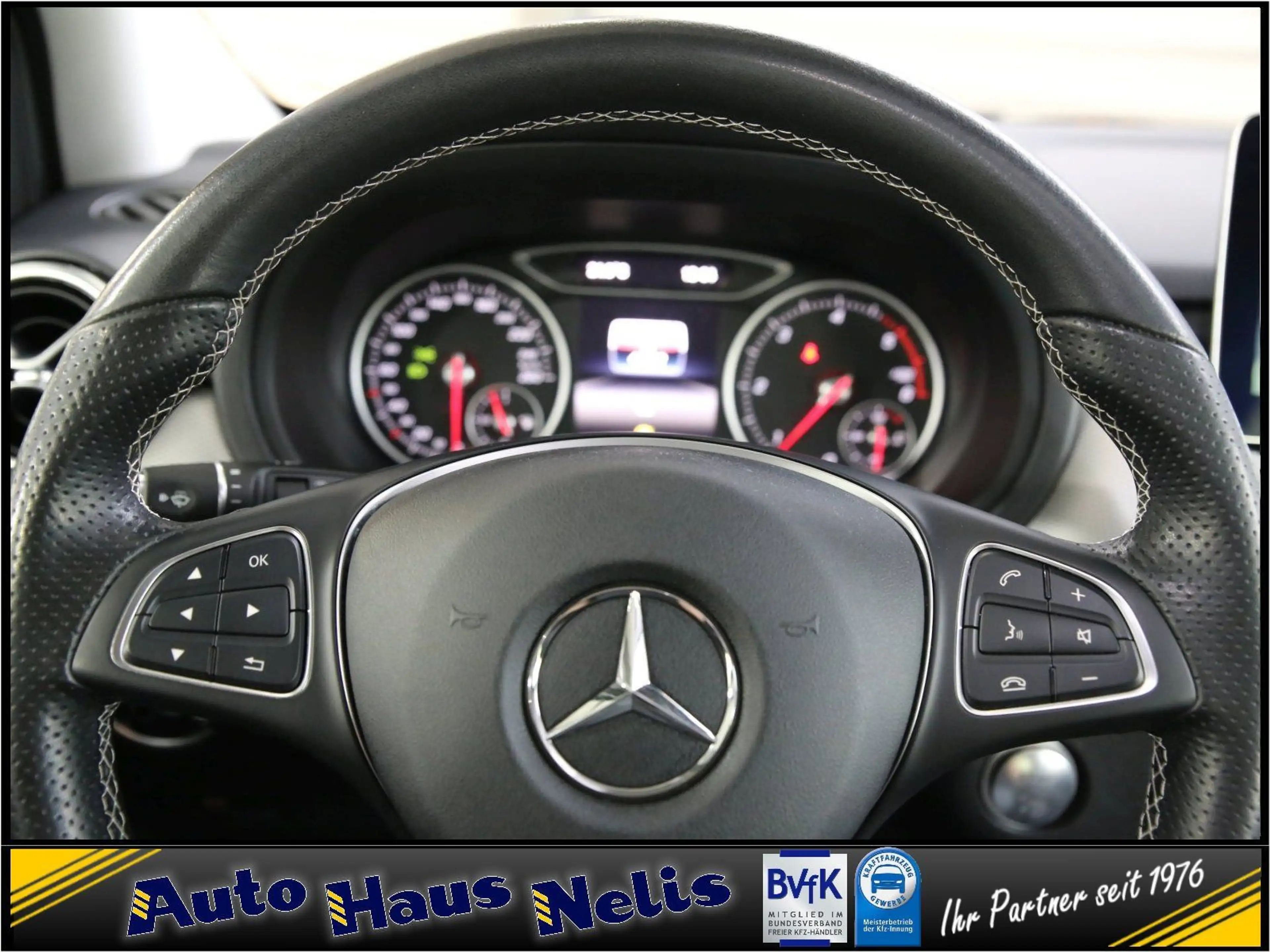 Mercedes-Benz B 180 CDI Sports Tourer Navi KeylessStart AHK Ra — photo 12