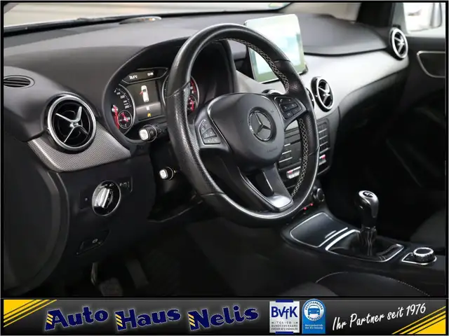 Mercedes-Benz B Class view 10