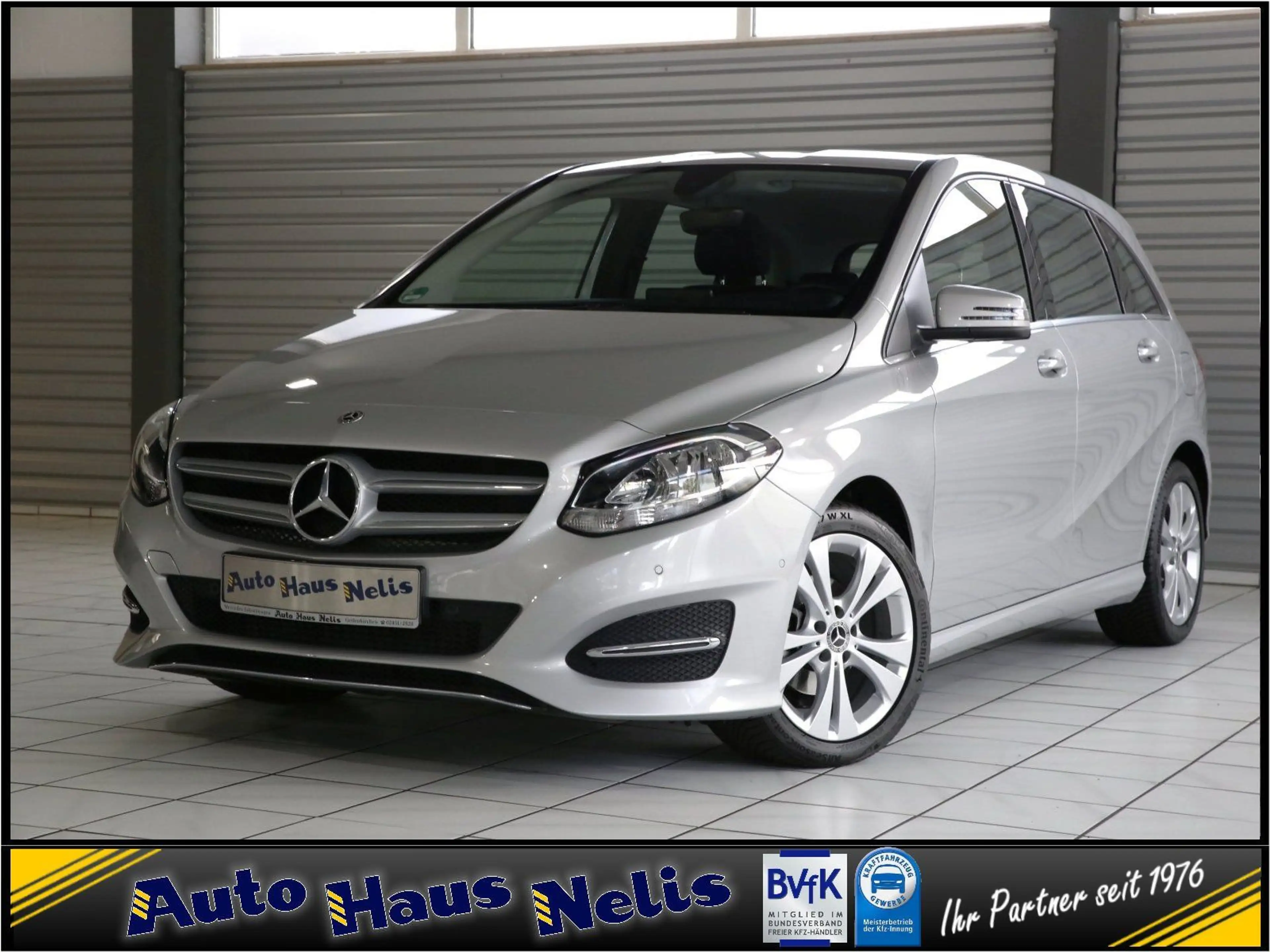 Mercedes-Benz B 180 CDI Sports Tourer Navi KeylessStart AHK Ra
