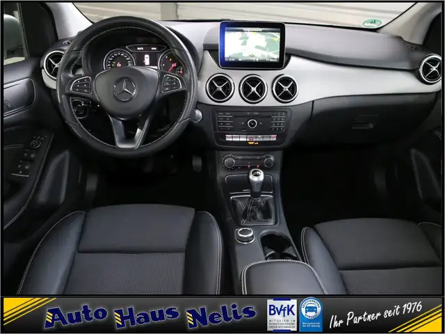 Mercedes-Benz B Class view 11