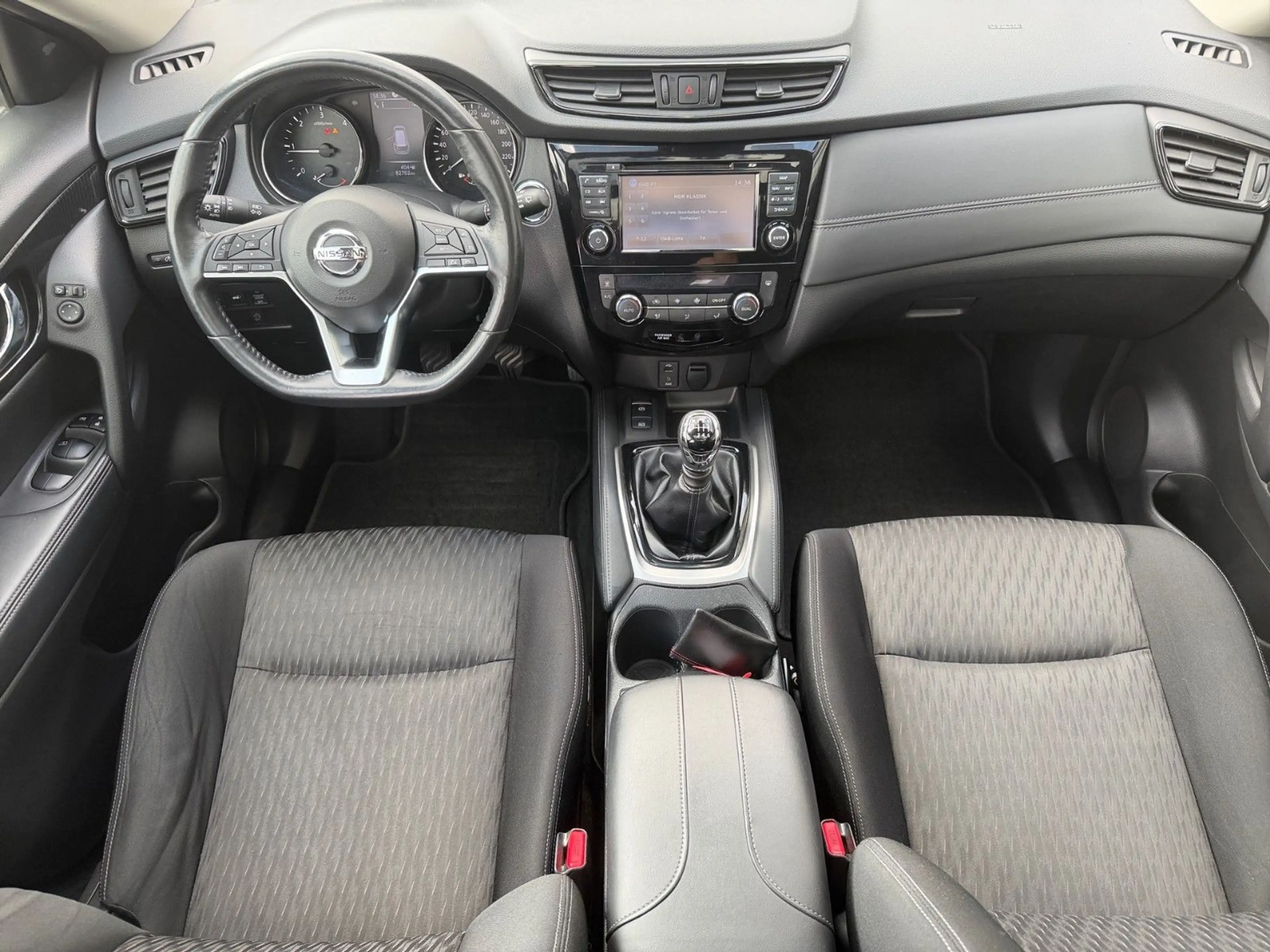 Nissan X-Trail N-Connecta — photo 11