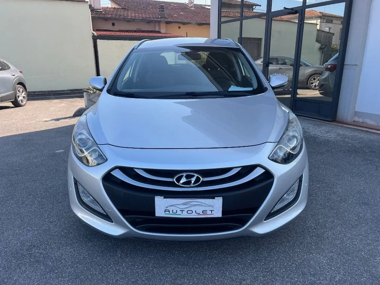 Hyundai i30 CW 1.6 CRDi 128CV 6m Style - PER NEOPATENTATO Argento - 2