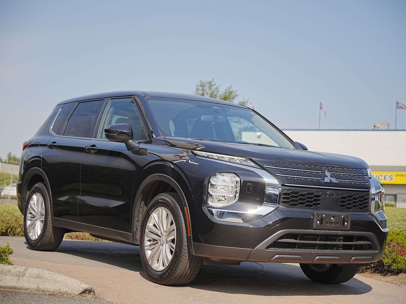 2024 Mitsubishi Outlander