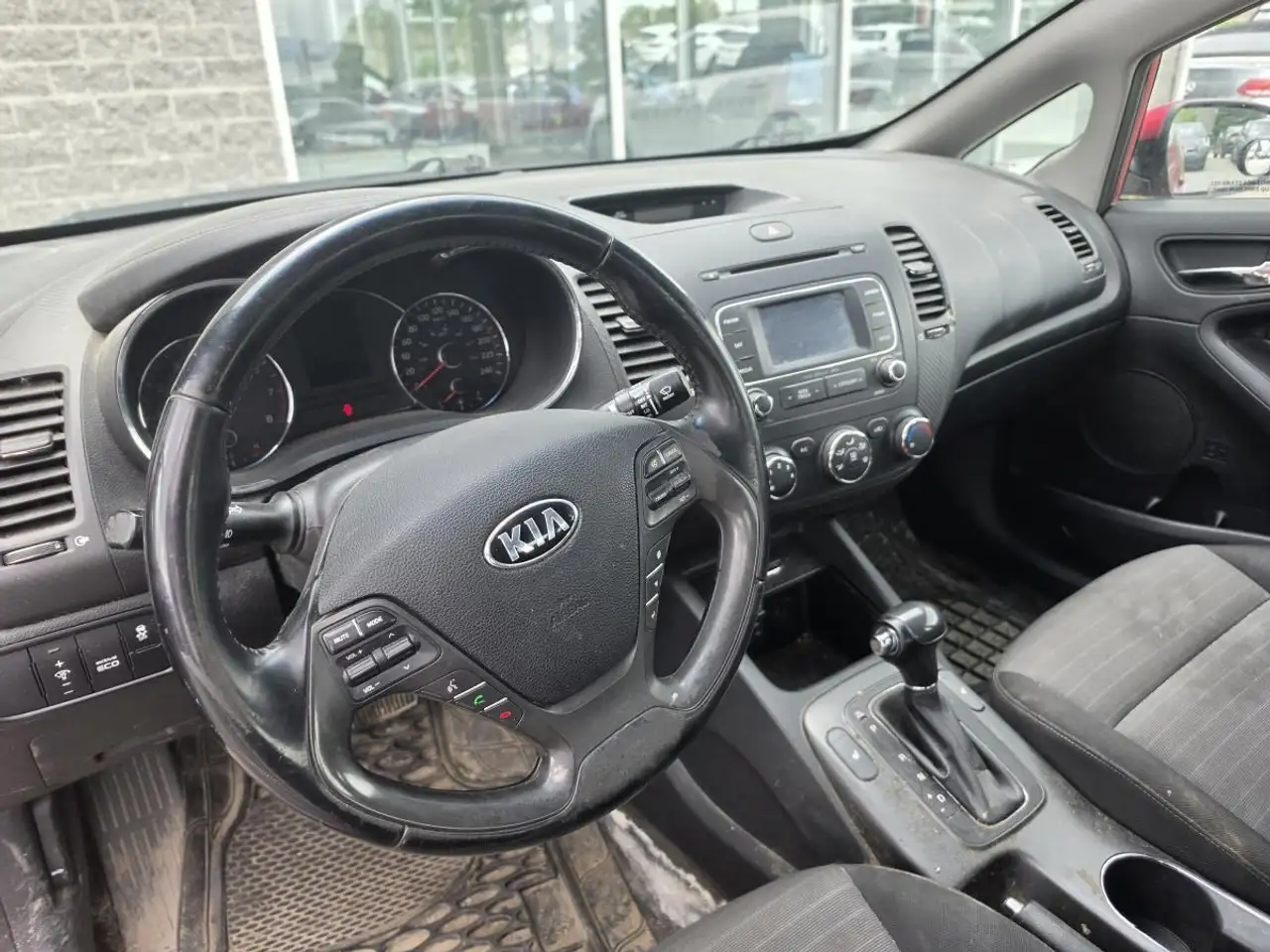 Kia Forte снимка Kia Forte