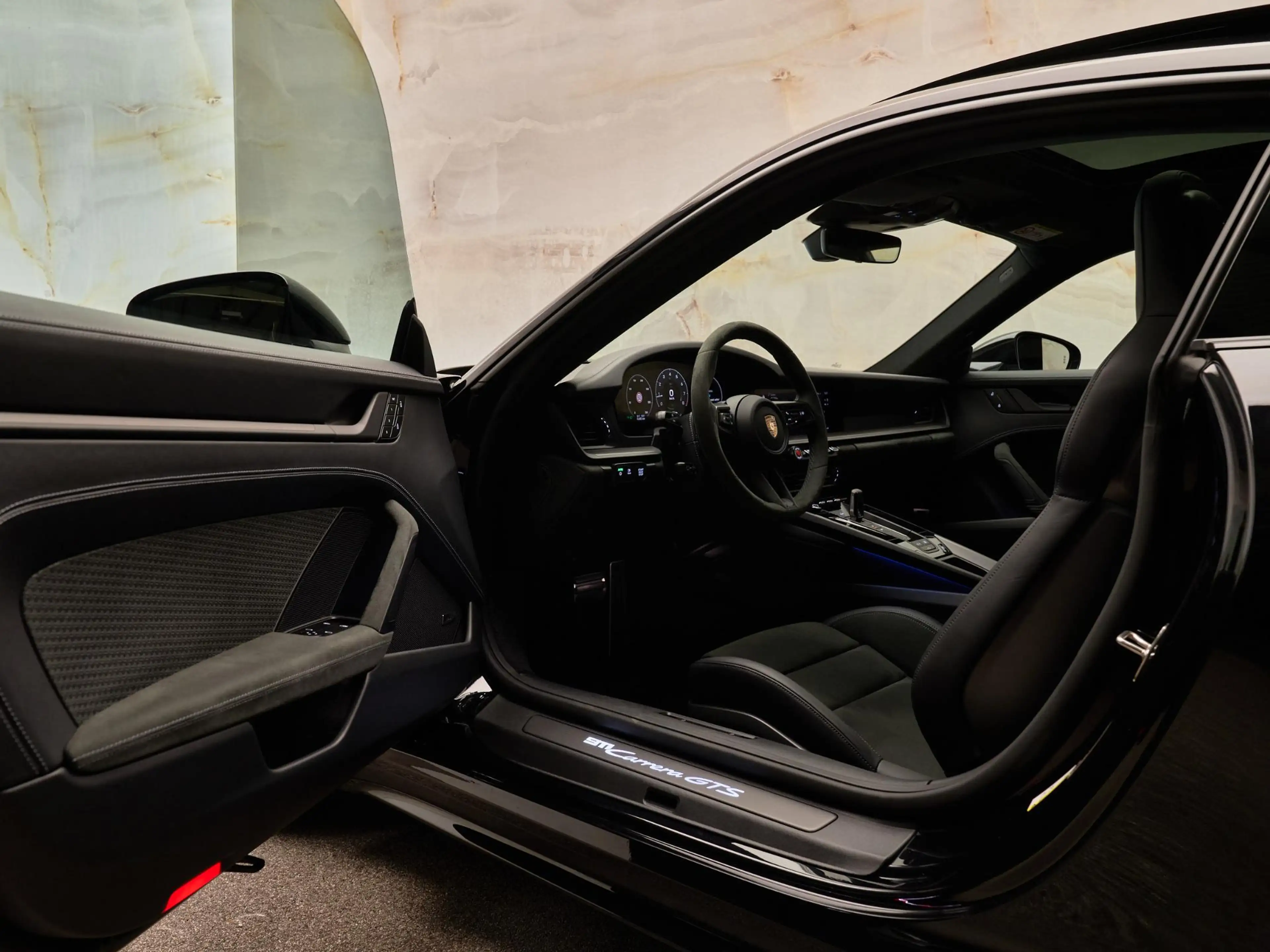 Porsche 992 3.6 T-Hybrid Carrera GTS , noselift, pano, Bose, I — photo 6