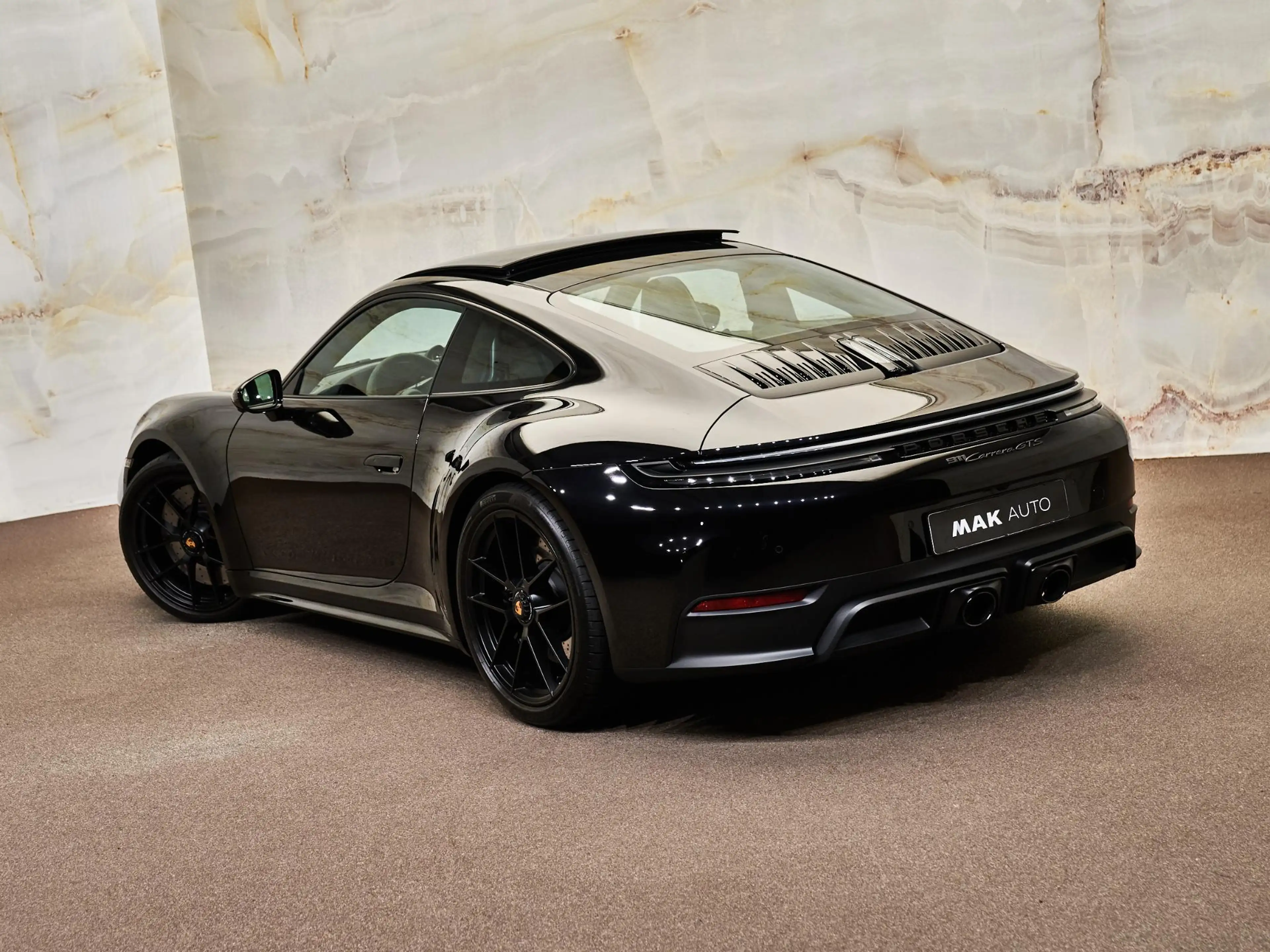 Porsche 992 3.6 T-Hybrid Carrera GTS , noselift, pano, Bose, I — photo 32