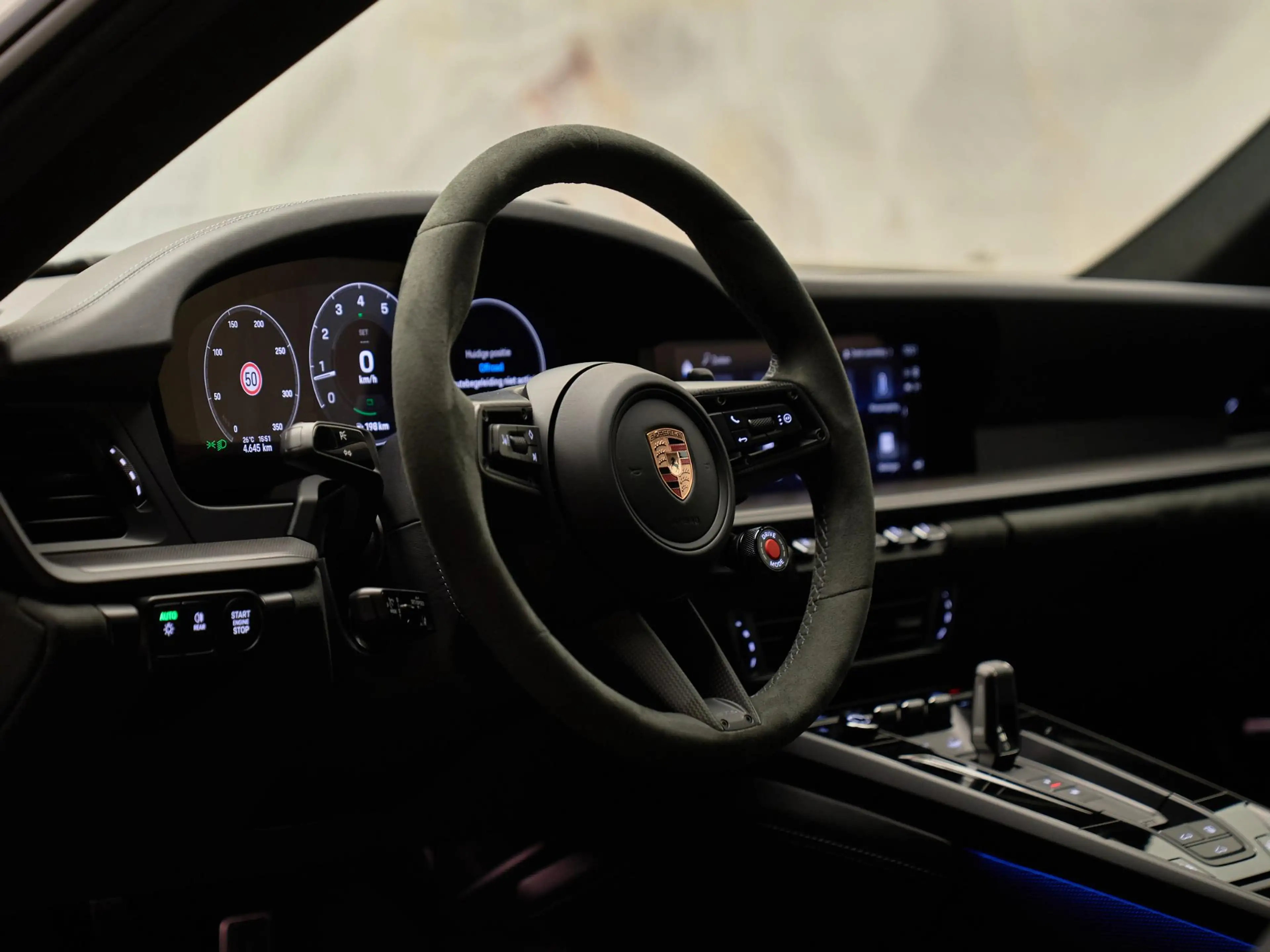 Porsche 992 3.6 T-Hybrid Carrera GTS , noselift, pano, Bose, I — photo 20