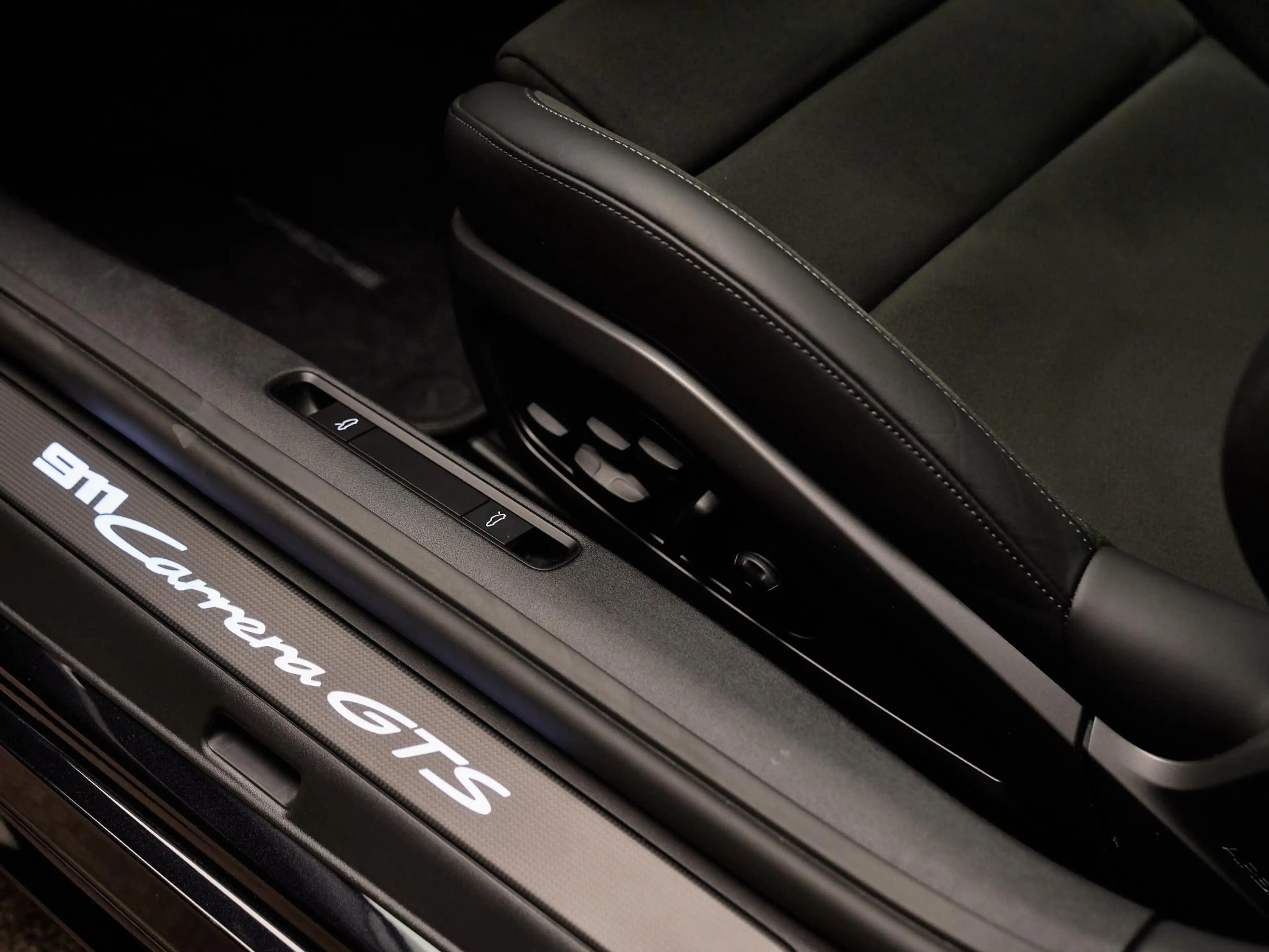 Porsche 992 3.6 T-Hybrid Carrera GTS , noselift, pano, Bose, I — photo 10