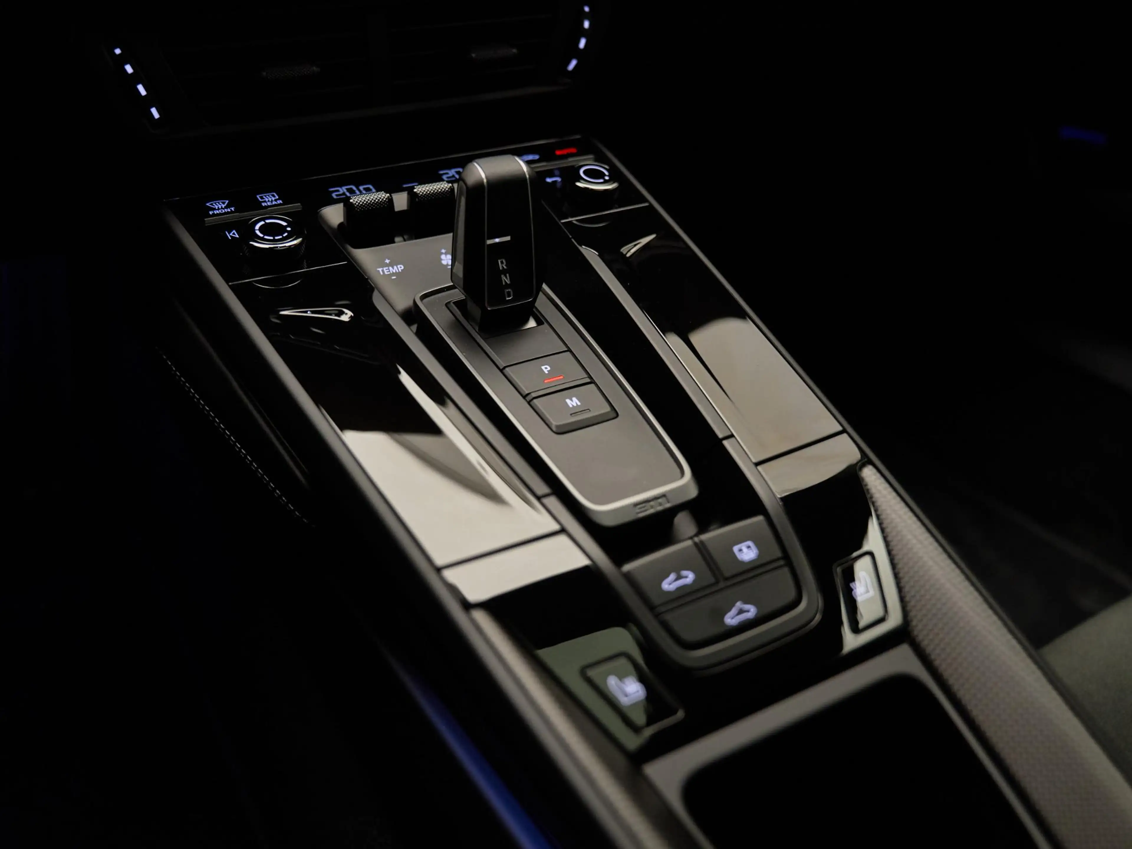 Porsche 992 3.6 T-Hybrid Carrera GTS , noselift, pano, Bose, I — photo 22