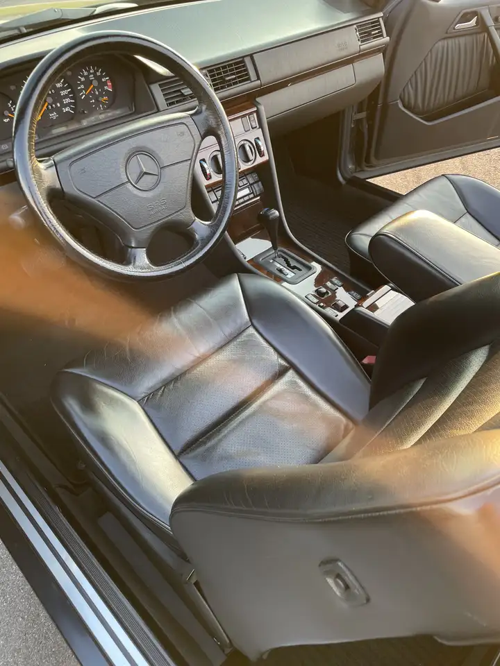 Mercedes-Benz E 220 Sportline, foto 10