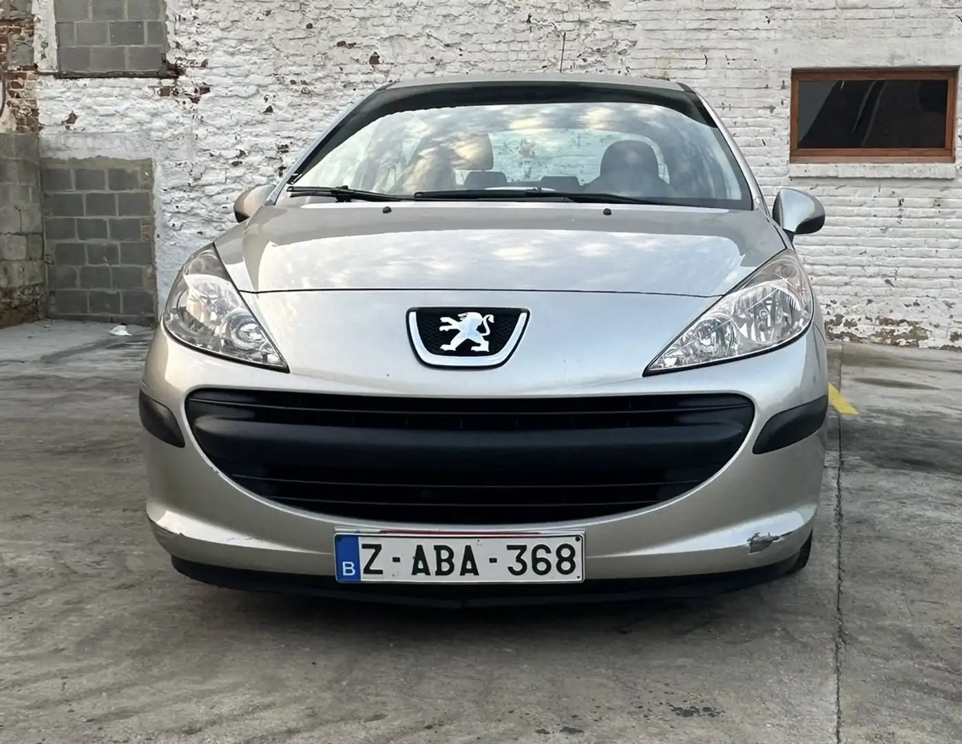 Peugeot 207 1.4 benzine 1ste eigenaar perfect onderhouden - 1