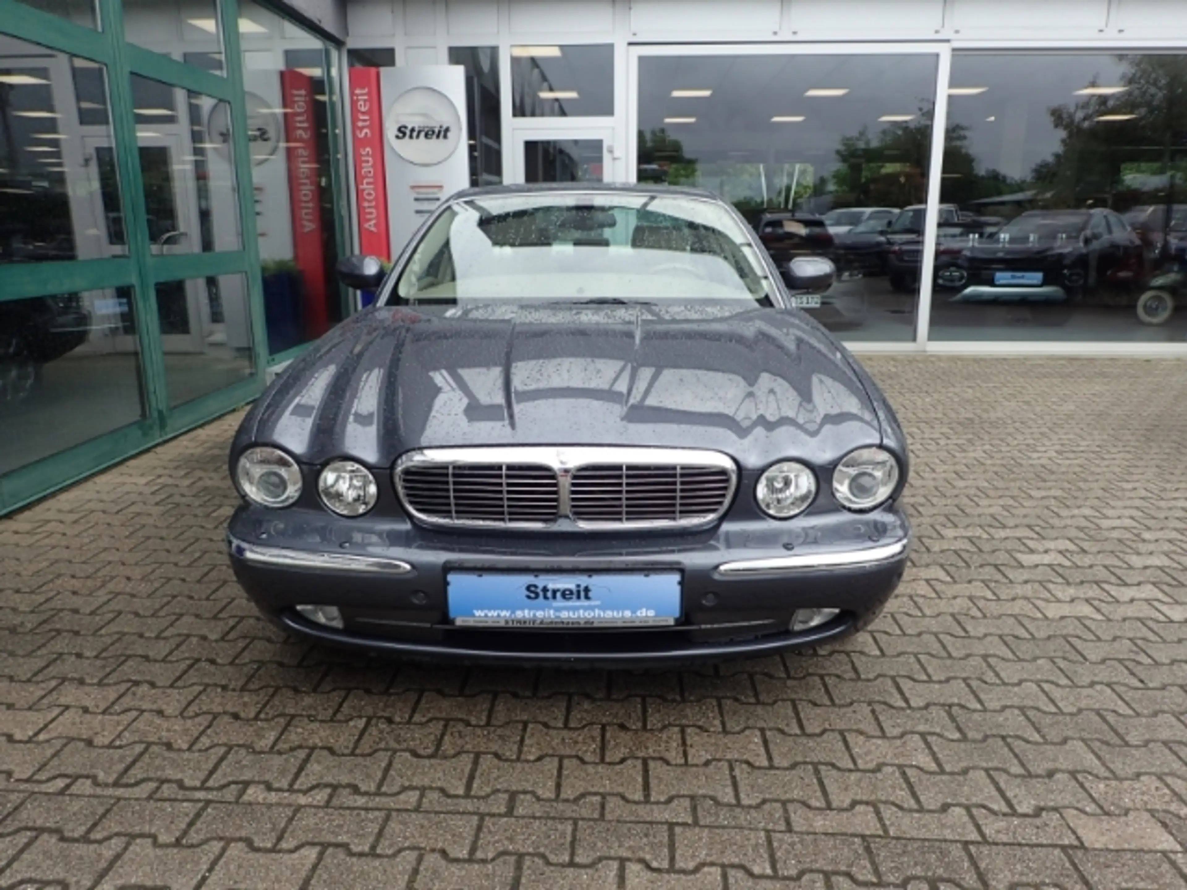Jaguar XJ 3.5 V8 Luftfederung AD Navi Memory Sitze Xenon Meh — photo 2