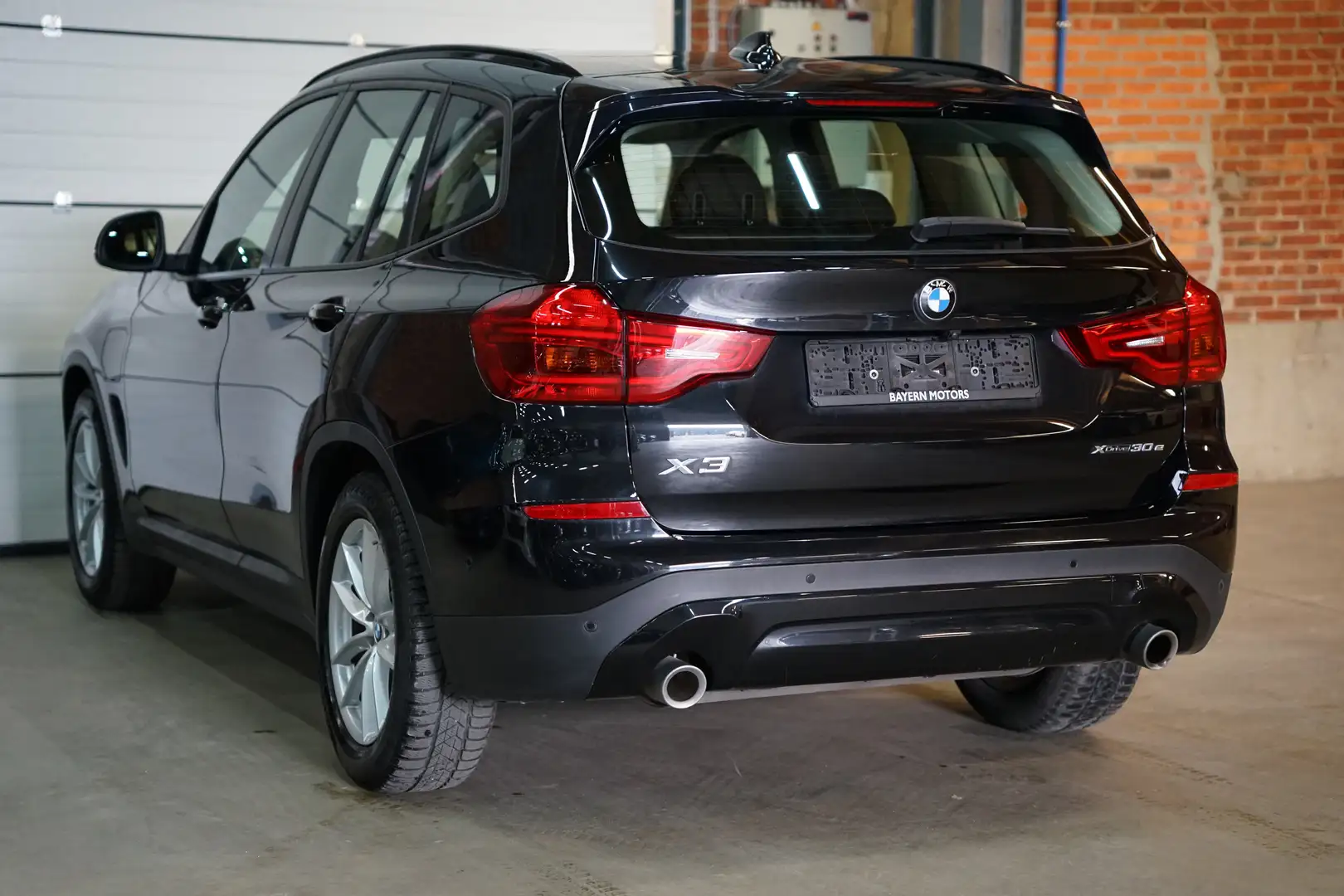 BMW X3 xDrive30e Plug in Hybride Benzine Automaat 2020 Negro - 2