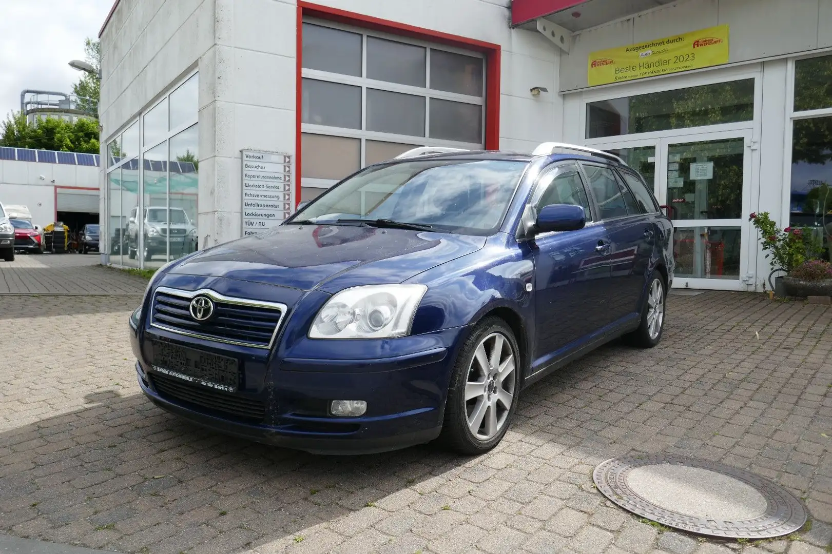 Toyota Avensis Combi Sol 2.0l Automatik Blu/Azzurro - 1