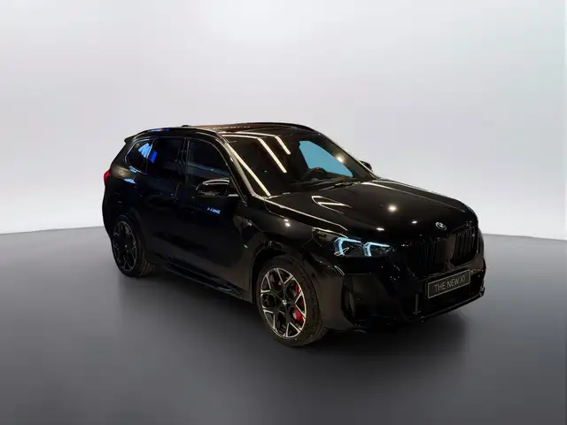 BMW X1 view 2