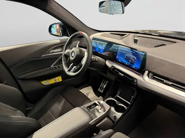 BMW X1 view 13