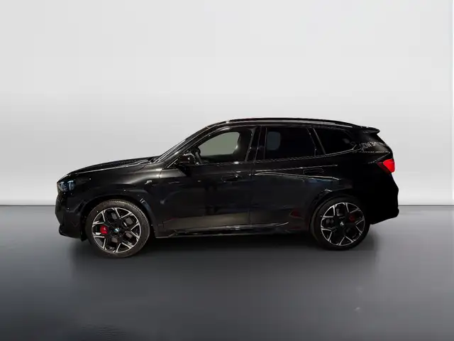 BMW X1 view 4