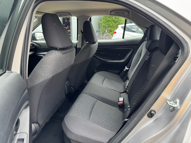 Toyota Yaris Cross 1.5 Hybrid Comfort- Navi - camera - all season — photo 17