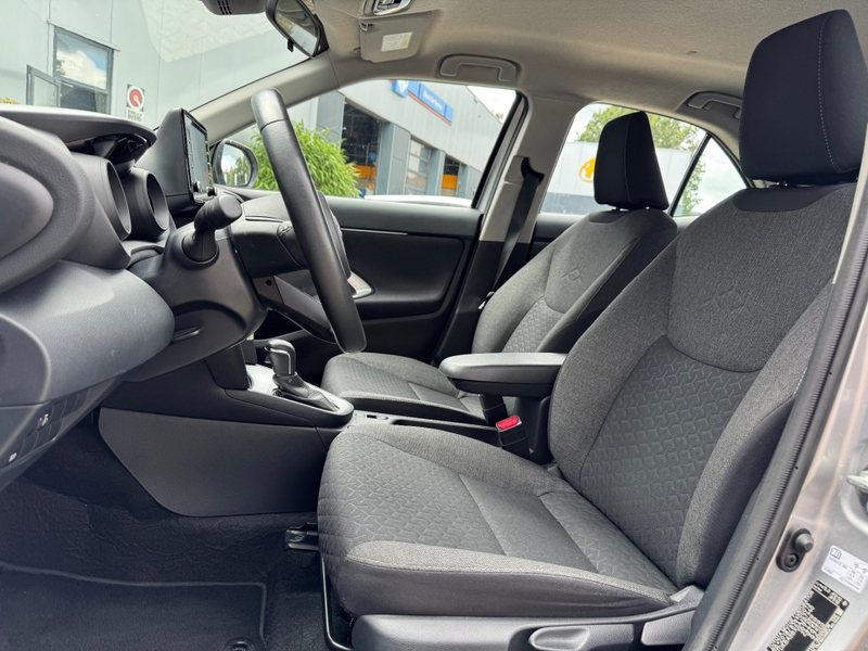 Toyota Yaris Cross 1.5 Hybrid Comfort- Navi - camera - all season — photo 14