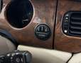 Jaguar XJ V8 Executive*4,0-209 kW*Youngtimer*TEMP*LEDER*PDC* Verde - thumbnail 30