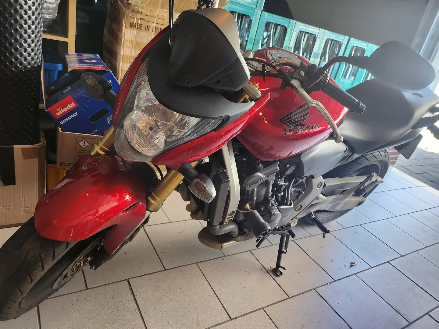 Honda Hornet Červená - 2