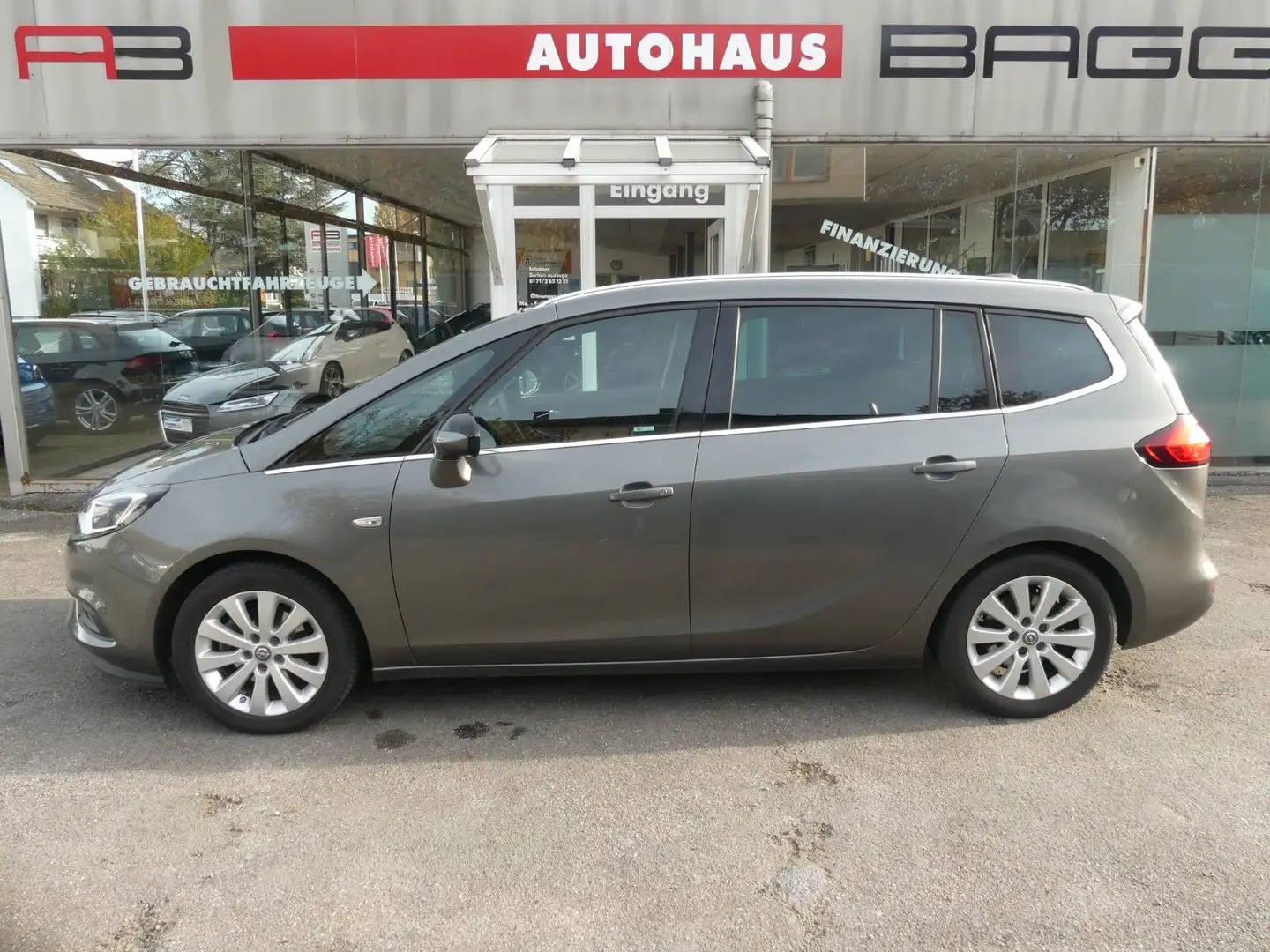 Opel Zafira C Innovation Gris - 1