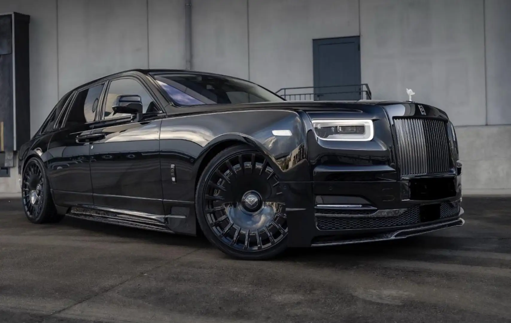 Rolls-Royce Phantom SWB - ONYX SERIES I W12 414 KW (563HP) Nero - 1