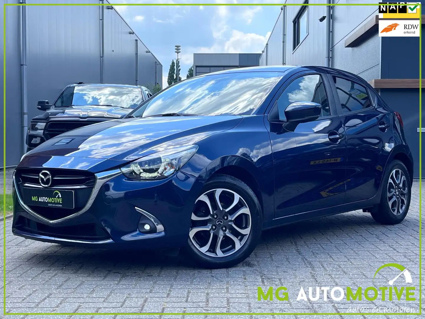 Mazda 2 1.5 Skyactiv-G GT-M | Navi | Head Up | Keyless | P Blauw - 1
