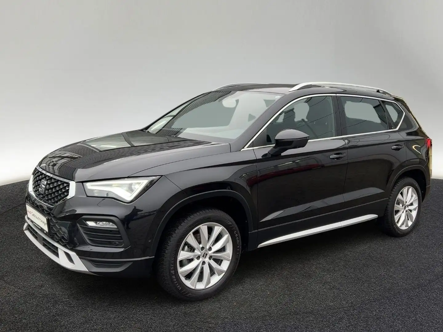 SEAT Ateca 1.5 TSI ACT Xperience DSG Navi Sitzhzg LED Schwarz - 2