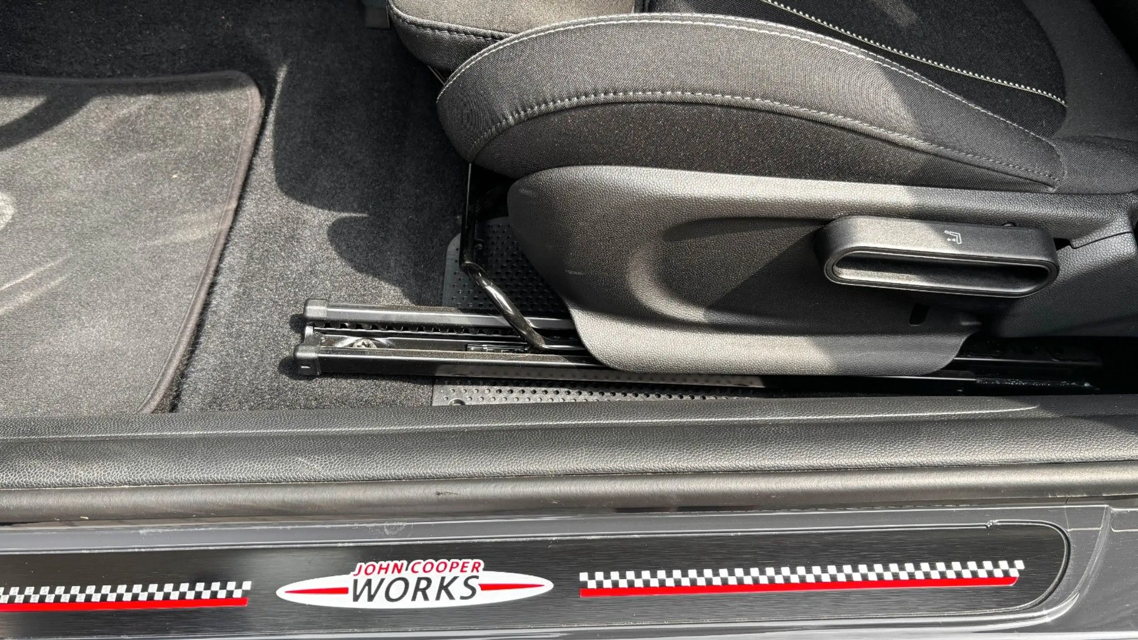 MINI Cooper S COOPER S  John Cooper Works Edtition*1.Hand — photo 11