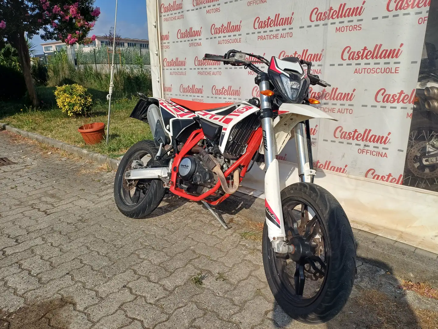 Beta RR 125 BETA RR MOTARD 125 2022 km 13039 Wit - 2